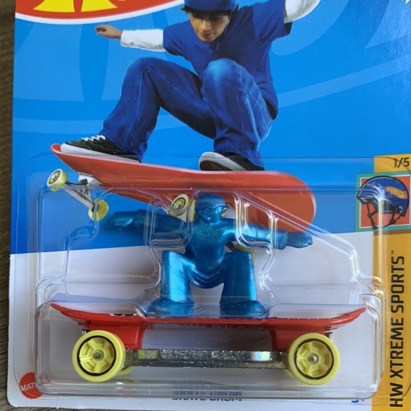 Tony Hawk Skate Grom Hot Wheels Xtreme Sports Hotwheels Skateboard  & Rider - Picture 2 of 4